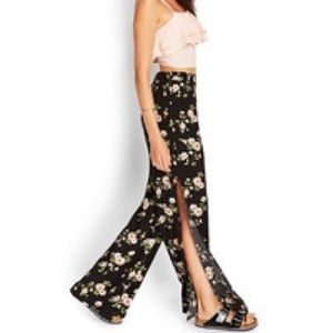 High waisted Floral pants with slit up sides