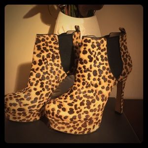 Leopard Vince Camuto boots