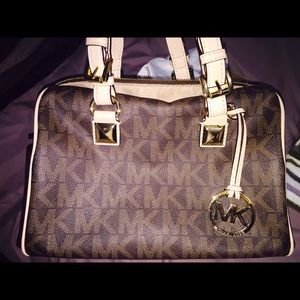 Authentic Michael Kors!!