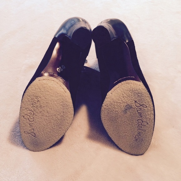 Sam Edelman Black Shay Booties 🎉 HP 🎉 - Picture 3 of 3