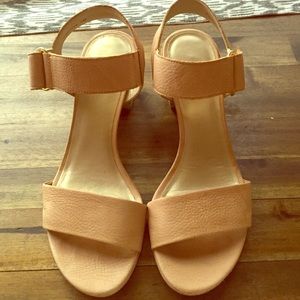 Stuart Weitzman Chunky Nude Sandal