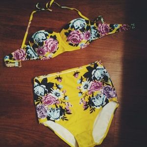 Floral pin up bathing suit.