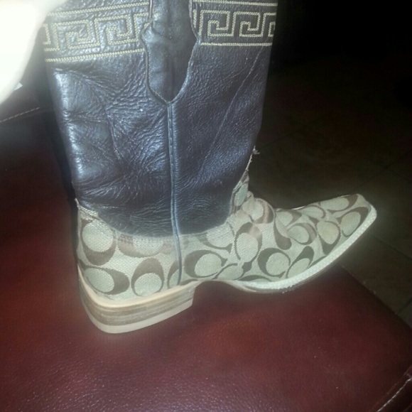 Coach bilbo boots