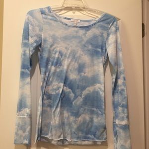 Long sleeve cloud tee