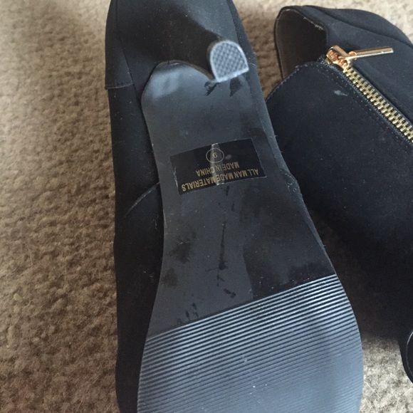 open toe booties - Picture 4 of 4