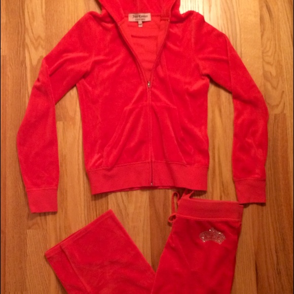 Juicy couture track suit