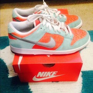 Low Woman's  Nike Dunk