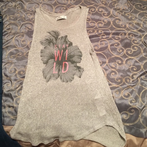 Grey Hollister tank