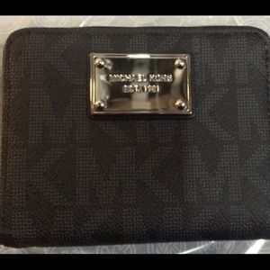 Michael Kors wallet