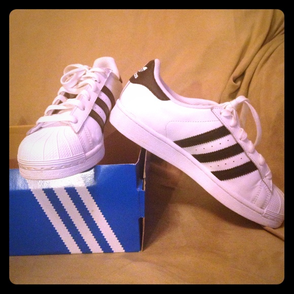 Adidas Shoes - Adidas Superstar J US 7.5