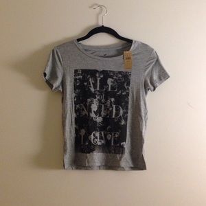 grey graphic tee