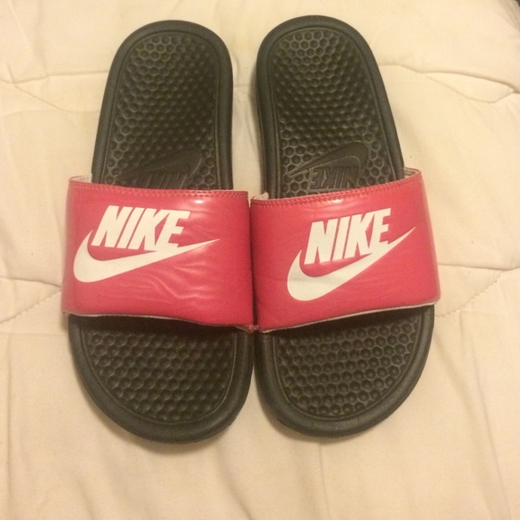 Nike slides