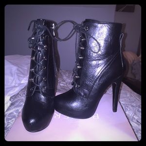 Bakers Shoes Fugitive Booties