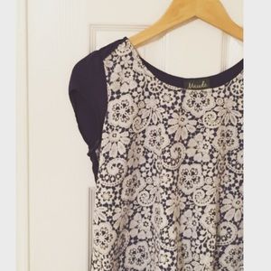 **RESERVED** Casual tee