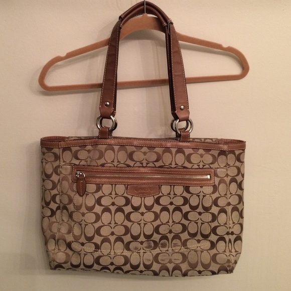 Coach purse - Picture 1 of 4