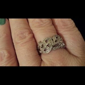 Sterling silver cubic zirconia swirl ring size 7