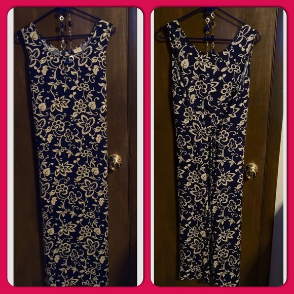 Cute navy floral long dress! - Picture 2 of 4