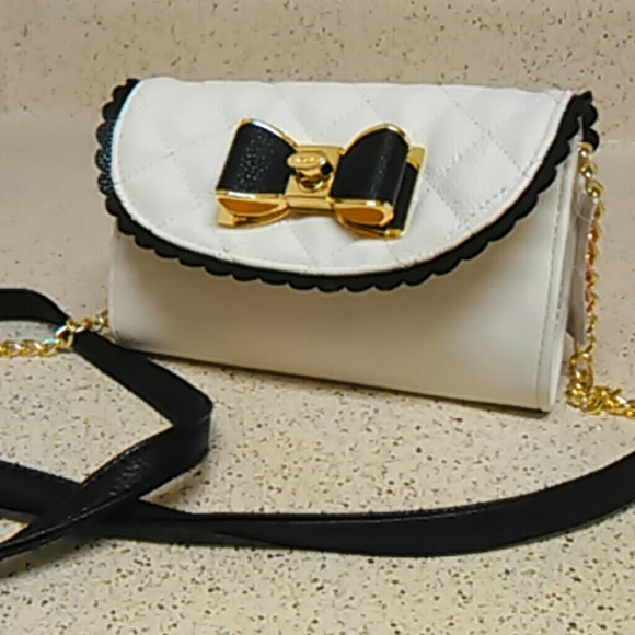 Wallet On A String
