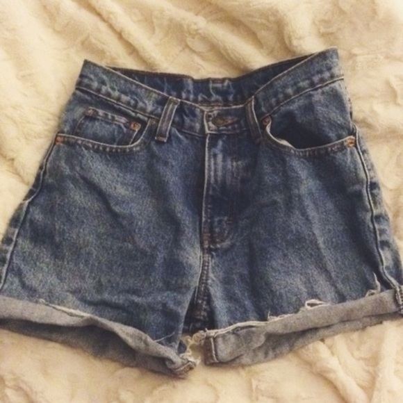 High waited denim shorts