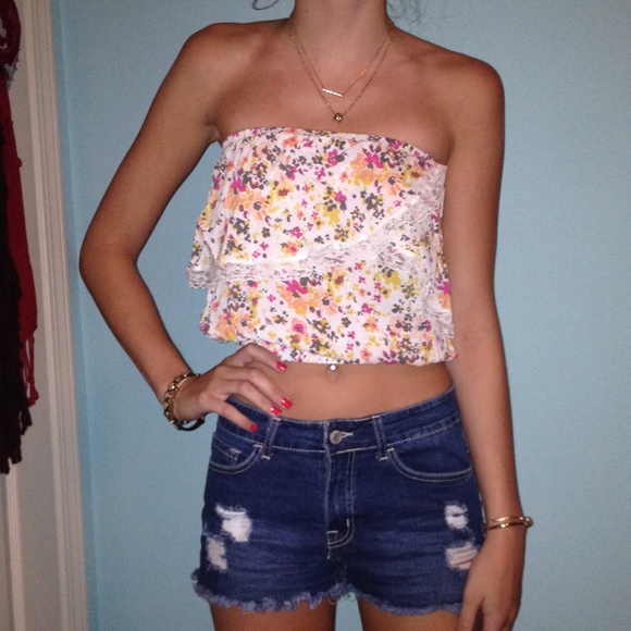 floral cinched crop top!