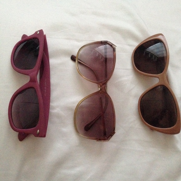 Sunglasses bundle - Picture 2 of 2