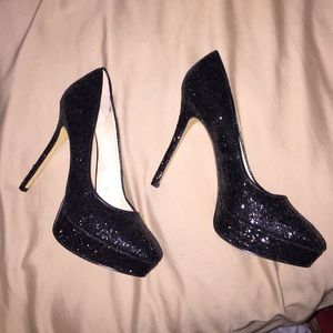Nine west black sparkly heels size 8.5