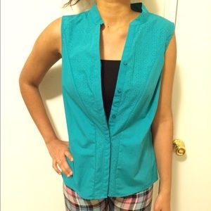 Sea green top