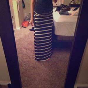 Maxi skirt