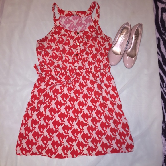 Dress - Picture 2 of 4