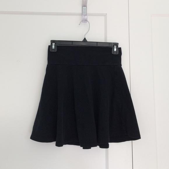 F21 Black Circle Skirt
