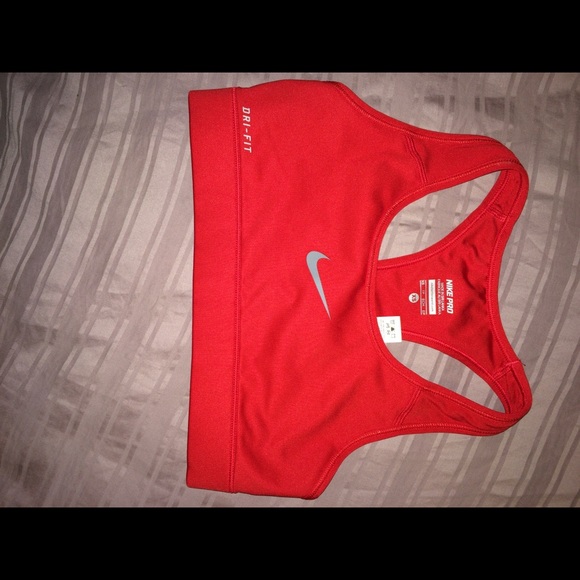 Nike sports bra