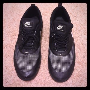 REDUCED TODAY ONLY!!! Nike Air Max shoe
