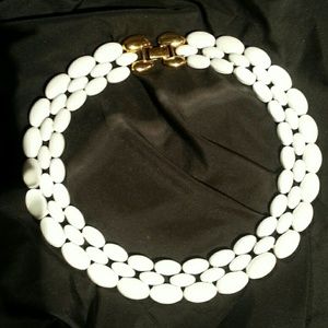 White chain necklace