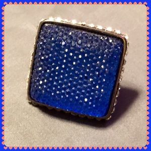 Blue stretch ring!