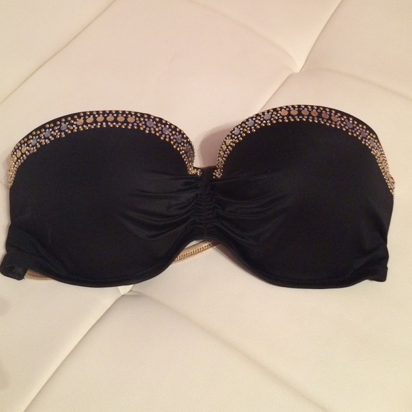 Victoria's Secret- black top