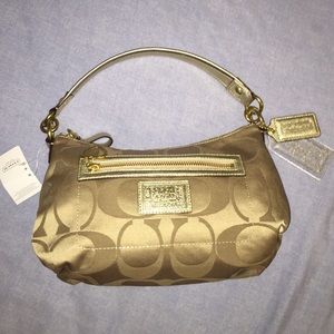 Coach poppy purse