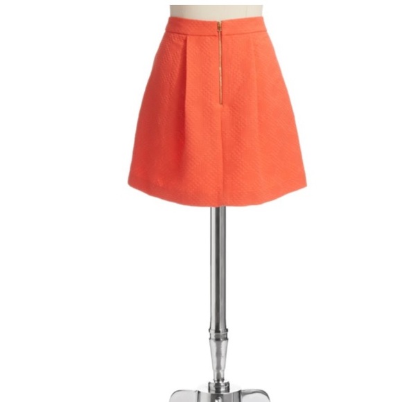 TRINA TURK Textured Pleat Skirt - Picture 2 of 3