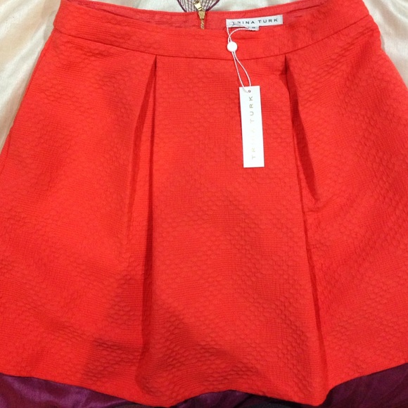 TRINA TURK Textured Pleat Skirt - Picture 3 of 3