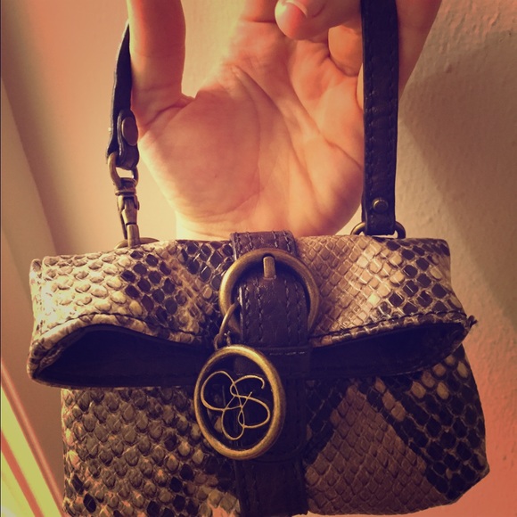 Jessica Simpson cell phone/change purse