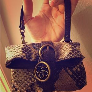 Jessica Simpson cell phone/change purse