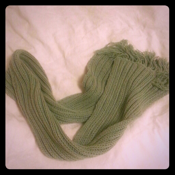 Warm soft green scarf