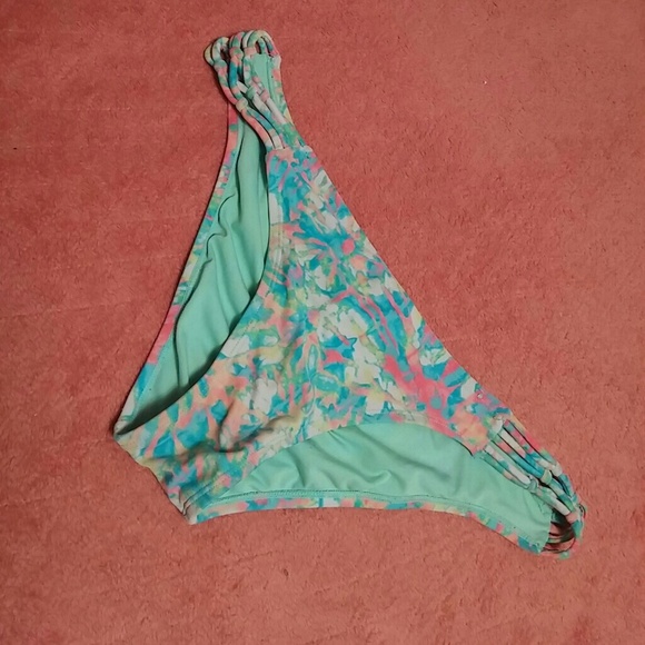 Bathing suit bottoms