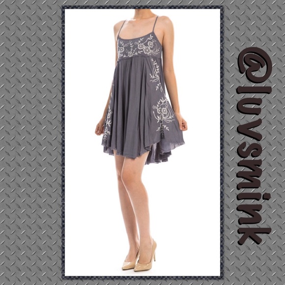 mitto Dresses & Skirts - OPEN BACK HI LOW LAYERED SUN DRESS - SMALL