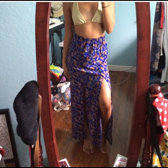 Double slit Maxi skirt, paisley - Picture 1 of 1