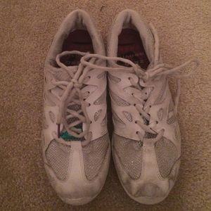 Cheer Shoe Bundle. Nfinity & Varsity zero gravity