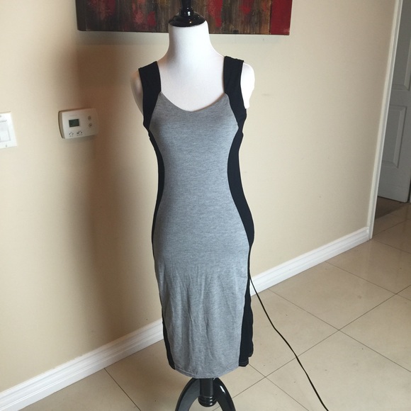 Dress - Picture 3 of 4