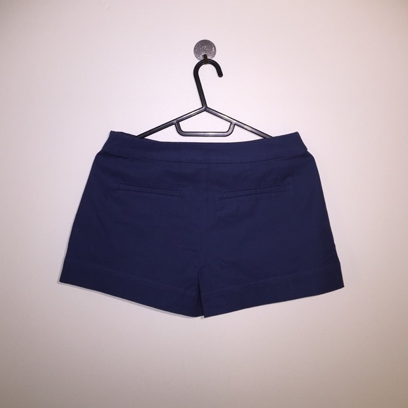 Kate Spade Saturday Short! 💙 - Picture 3 of 4