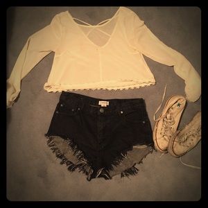 GLAMOROUS urban outfitters destroyed shorts Size L