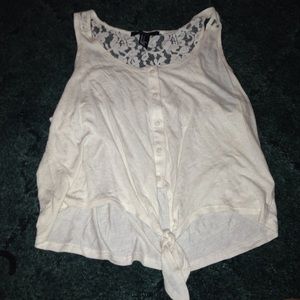 Forever 21 tank. Crop top. Lace.