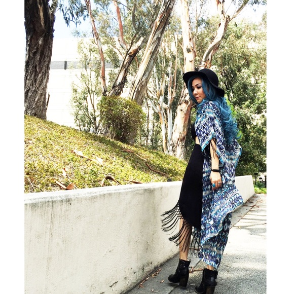 Long printed chiffon kimono. NWT